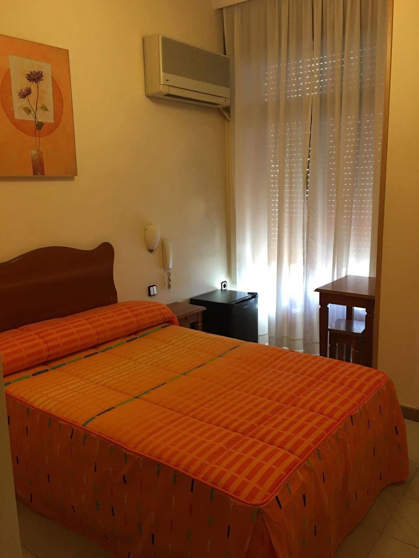 Hostal Cervantes 발데모로 외부 사진
